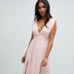 NWT_ASOS_Premium Lace Pleated Maxi Dress